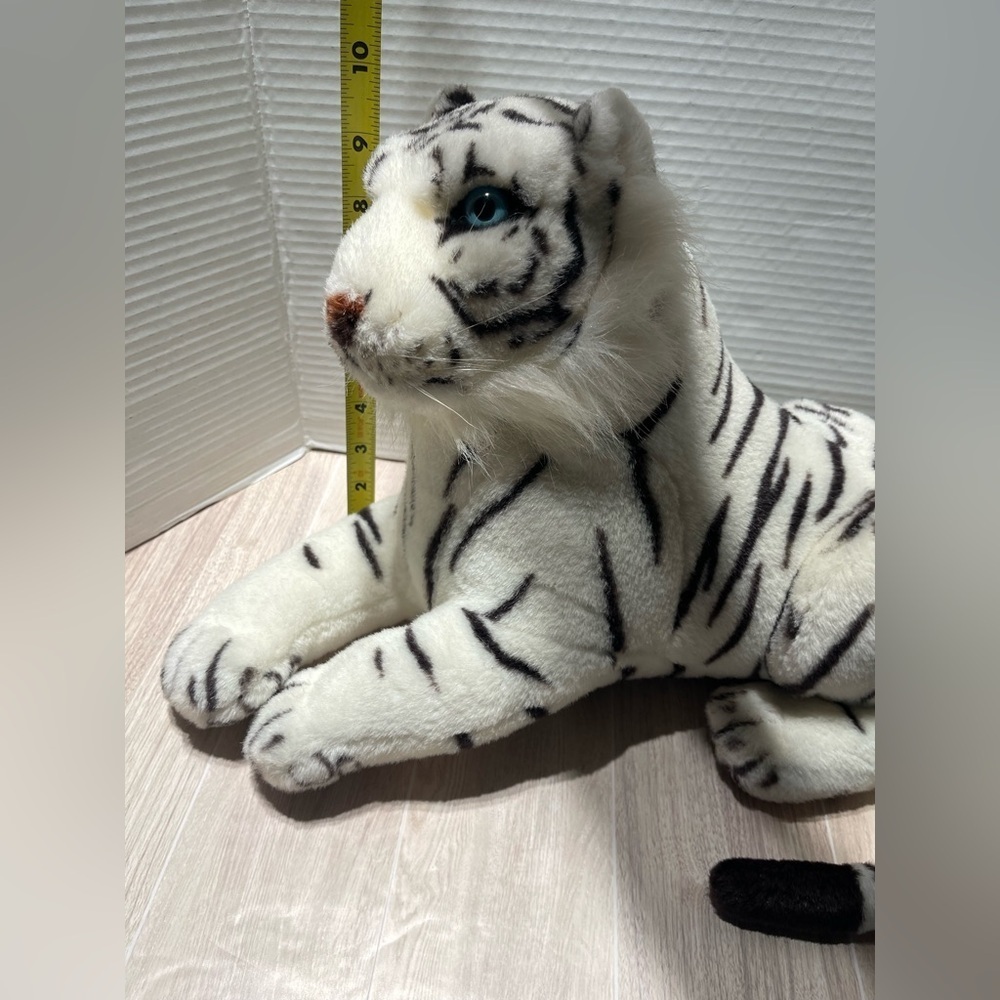 Vintage JIC White Tiger Plush Stuffed Animal – Realistic Big Cat Toy 17” - Picture 8 of 11